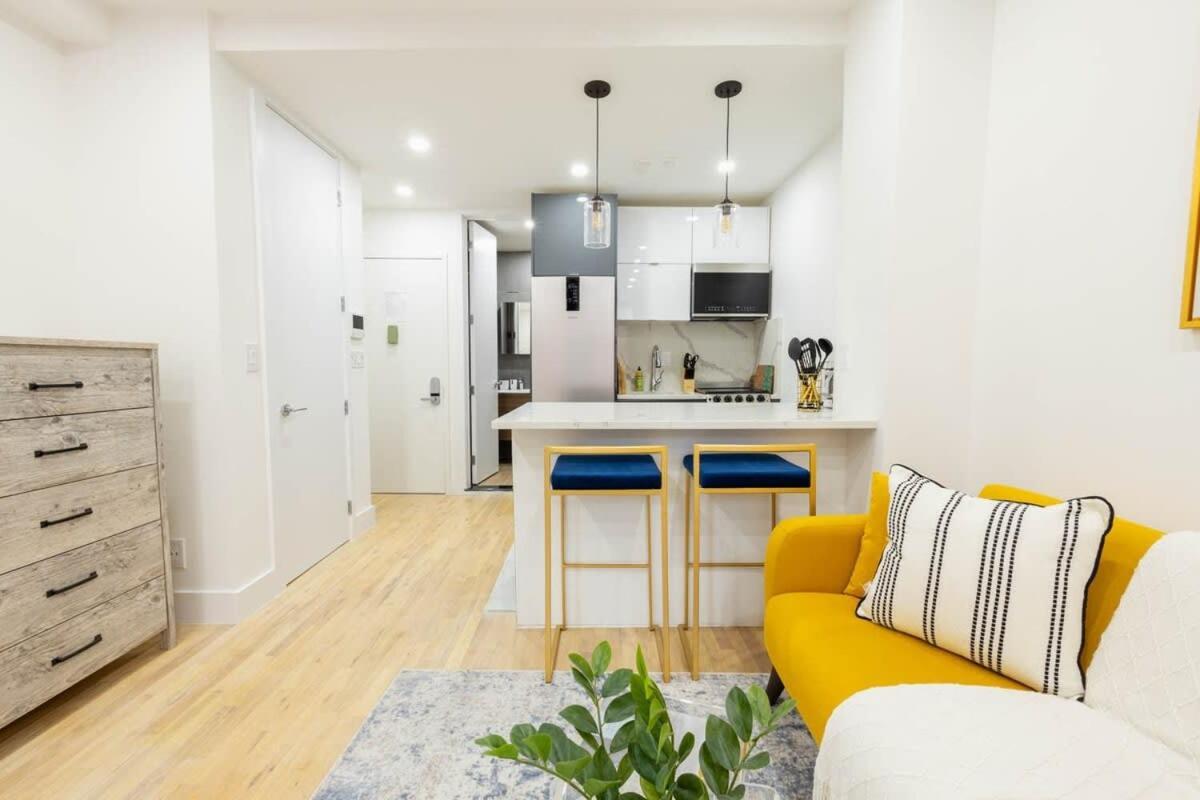 1597-1 Large In The Unit Prime Ues Apartment *