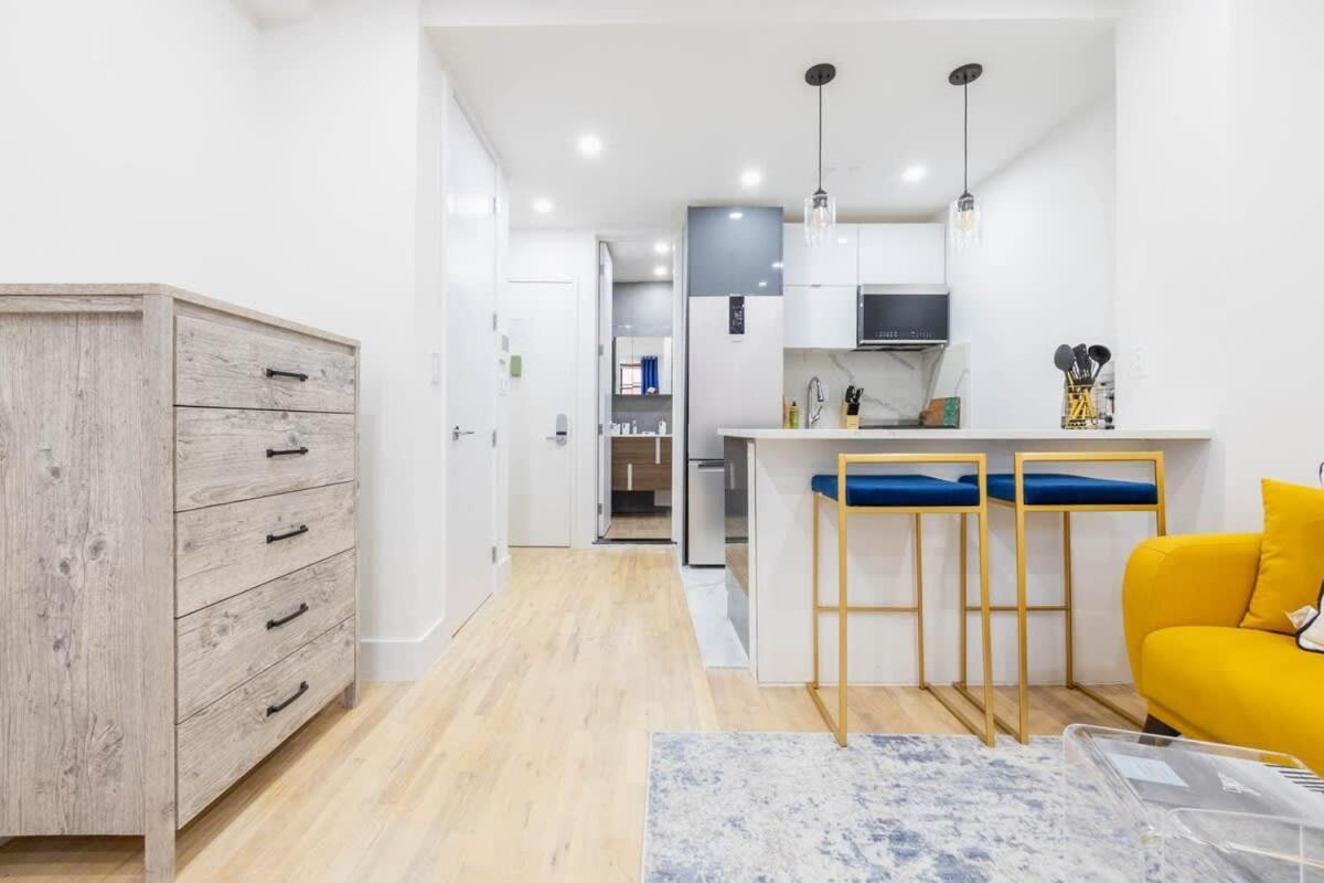 1597-1 Large In The Unit Prime Ues *