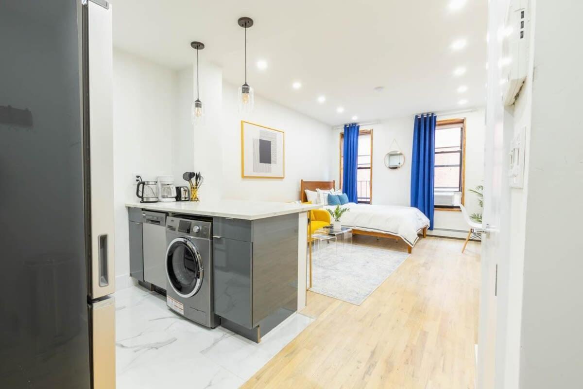 Apartment 1597-1 Large In The Unit Prime Ues New York